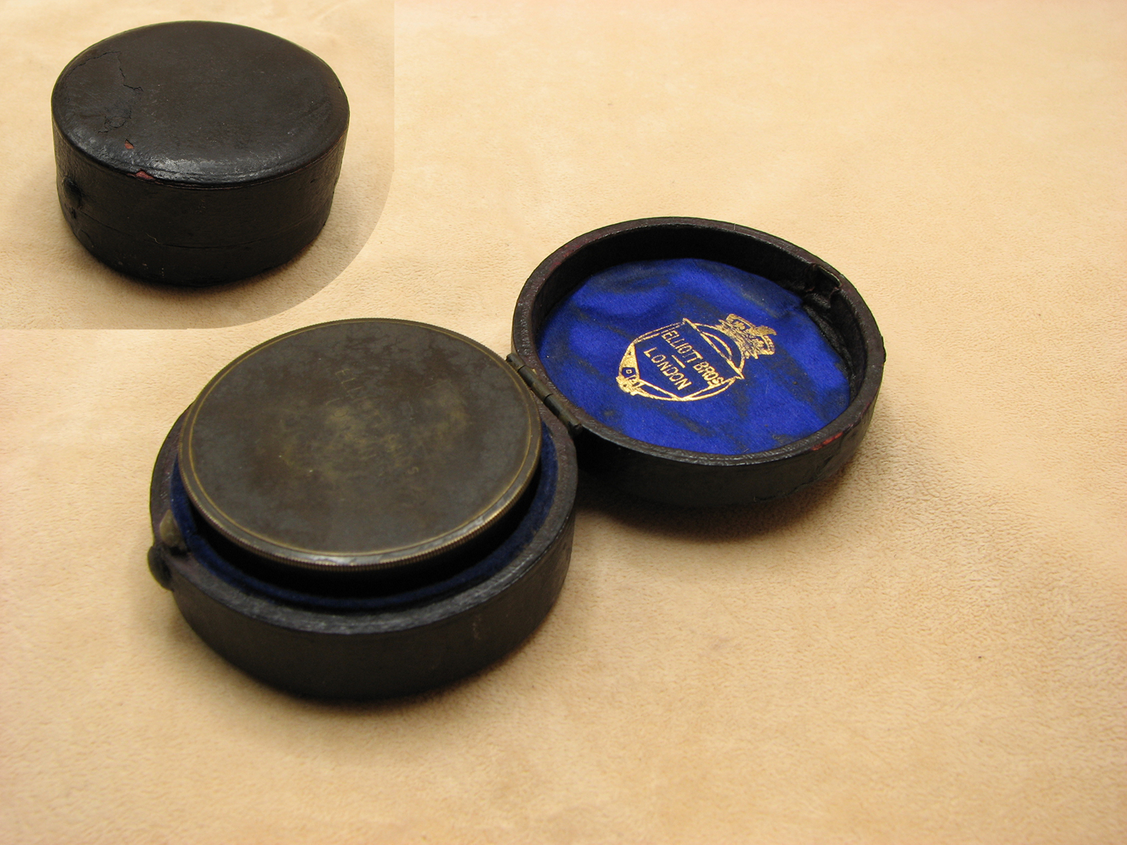 Elliott Bros late 19th century optical square in fitted case